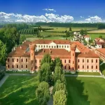 Dell'agenzia Отель
