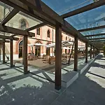 Dell'agenzia Бра