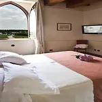 Dell'agenzia Bra