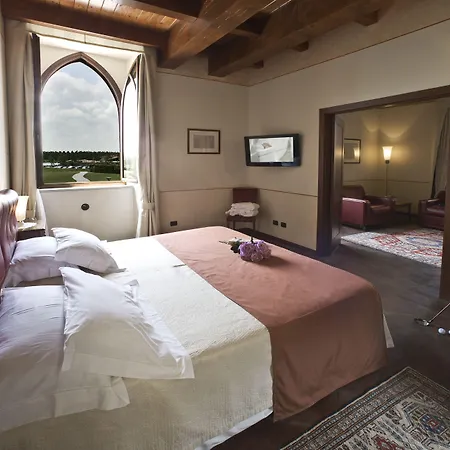 Dell'agenzia 4* Bra