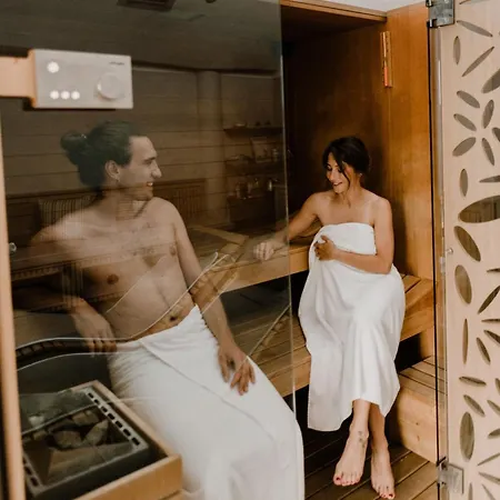 Dell'agenzia Hotel Bra